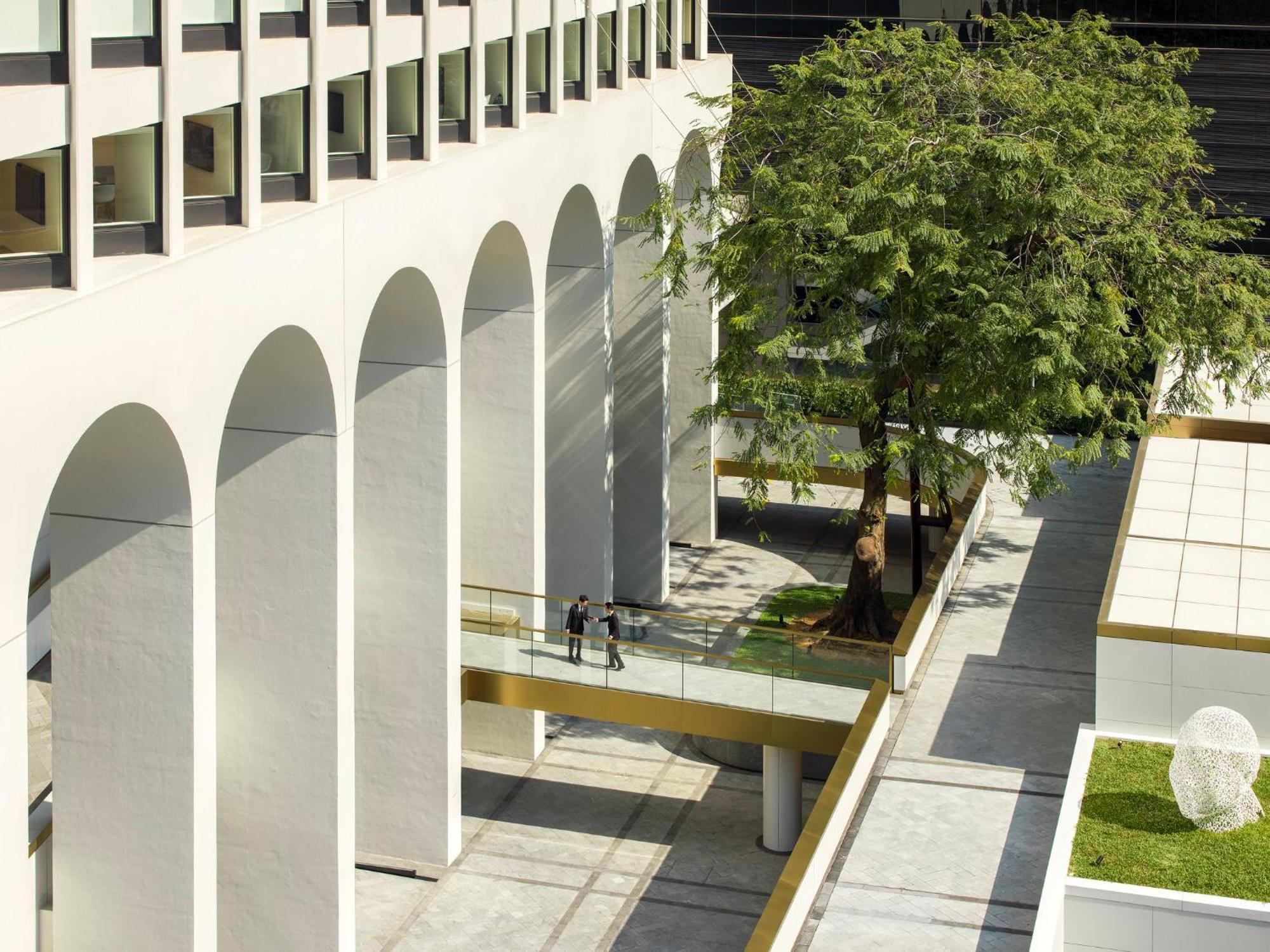 The Murray, Hong Kong, A Niccolo